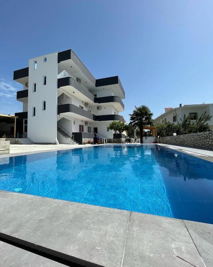 Hotel Villa Ruci Εξαμίλιο Εξωτερικό φωτογραφία